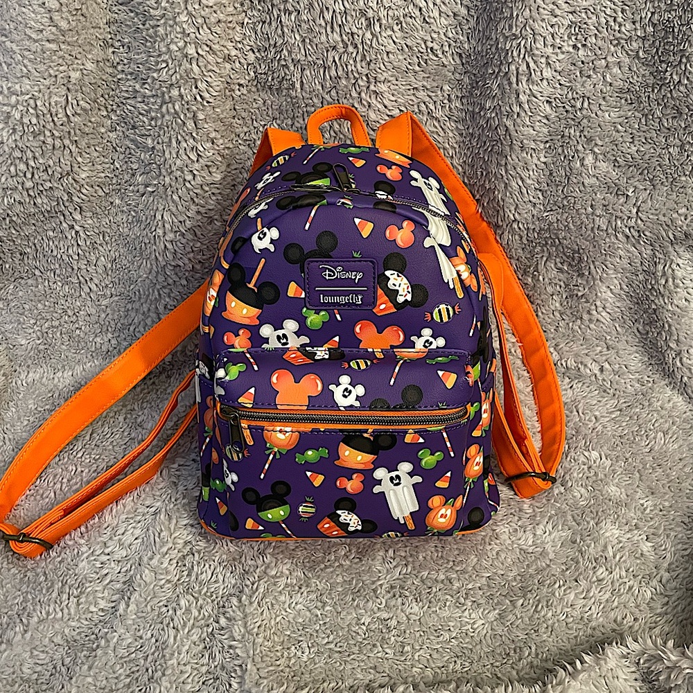 Like NEW Halloween Disney Treats Loungefly Mini Backpack 👻🎃
